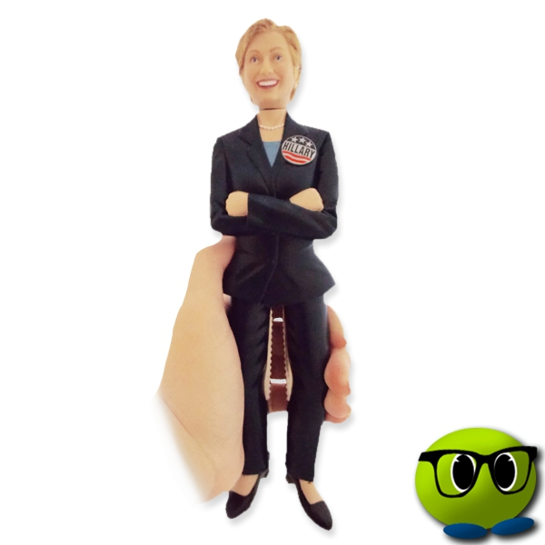 Un Casse-noisettes Exceptionnel à L'effigie D'Hillary Clinton - Mrbulle 4 Un Casse-noisettes Exceptionnel à L'effigie D'Hillary Clinton - Mrbulle – Image 2