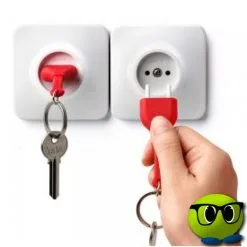 Portes Clés En Forme De Prise Murale - Mrbulle -Magasin De Décoration 7891 photo