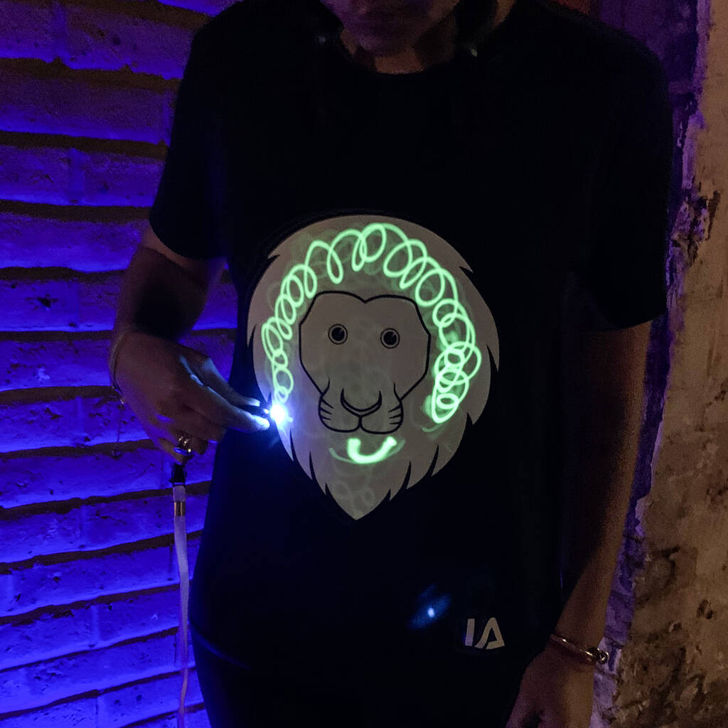 Magasin De Décoration -Magasin De Décoration original lion interactive glow in the dark t shirt